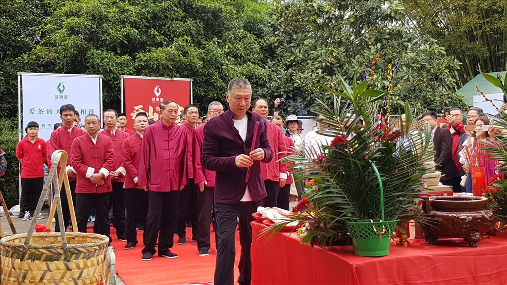 兩岸網路新媒體在南平 領略武夷茶山文化之美