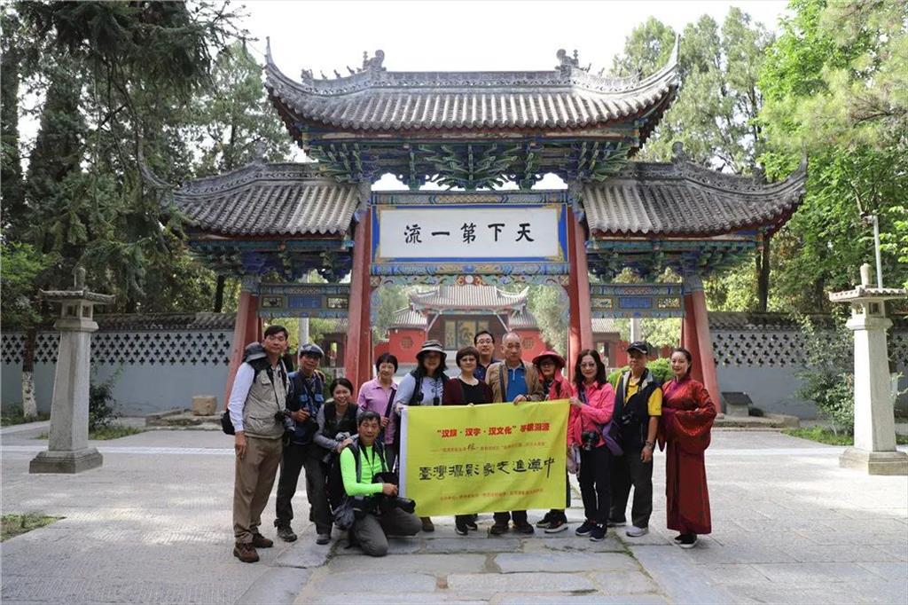 走進漢中武侯祠