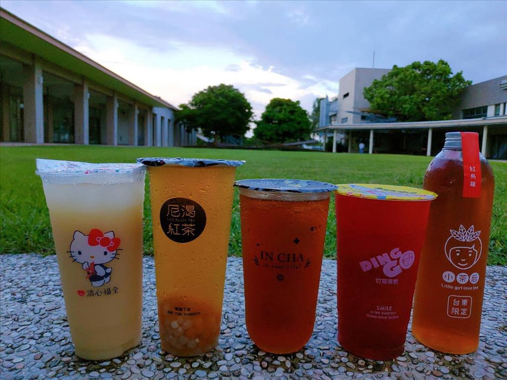 台東必喝飲品　洛神花茶奪冠軍在地飲料店最夠力　叮哥茶飲榮獲網友愛戴　