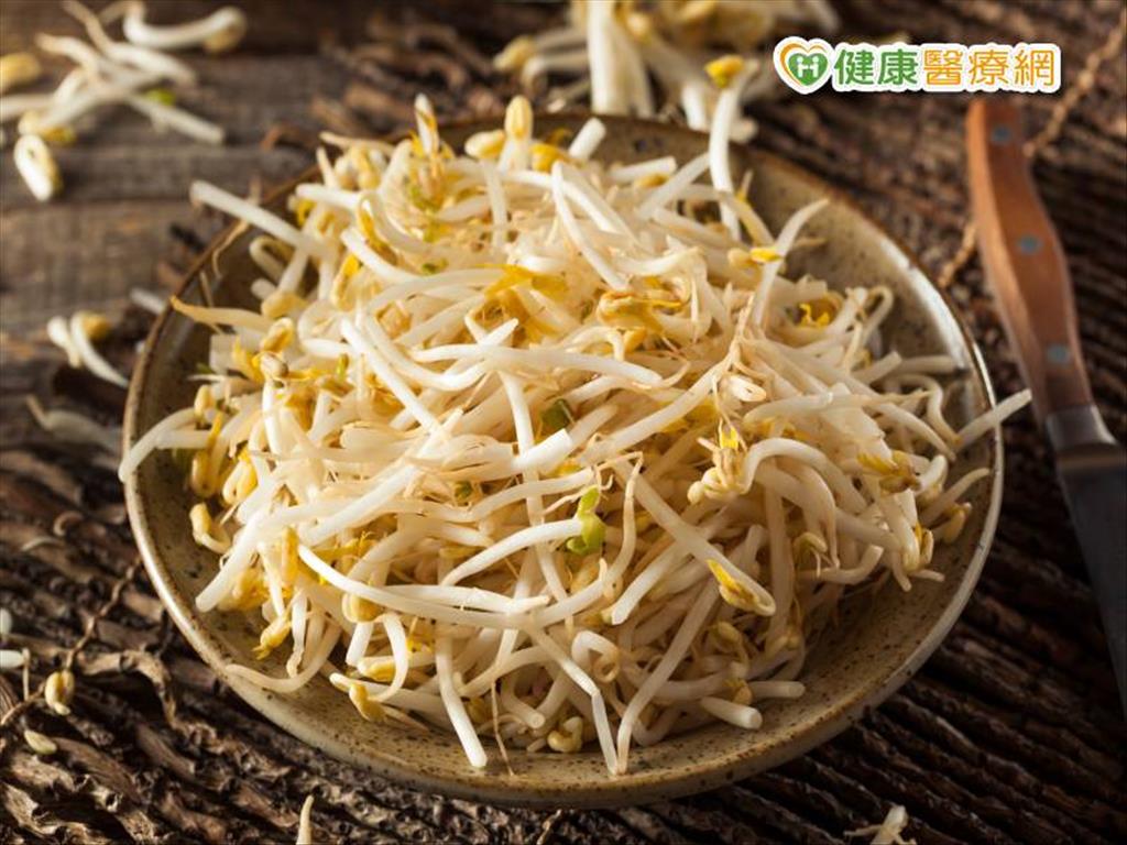 黃豆芽能利尿？８種食材清熱排毒　　